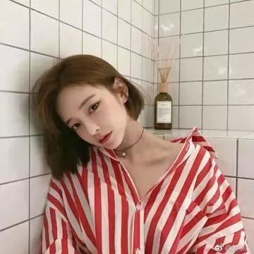 燃烧女子的画像